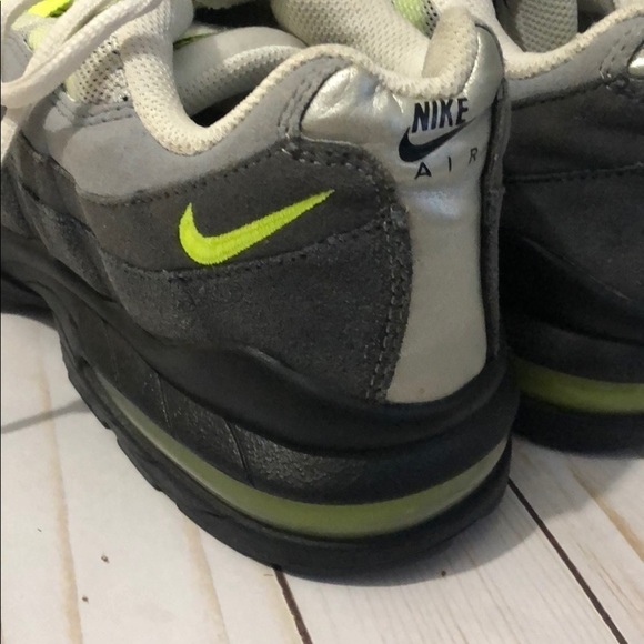 Nike air max 95.   Size 5.5 - Picture 8 of 13